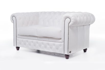 Kožna Chesterfield sofa